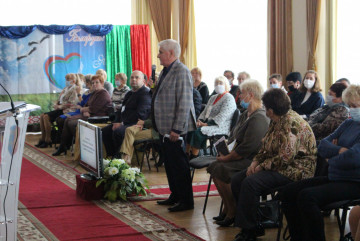 "`Array.title|replace:\