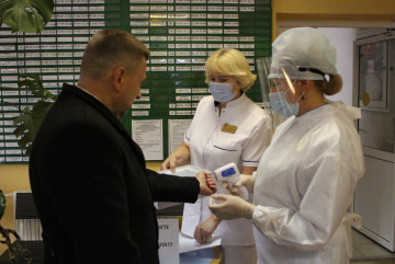 "`Array.title|replace:\