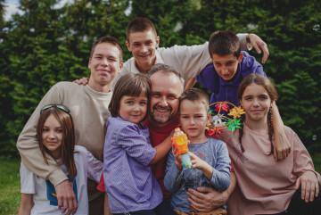 "`Array.title|replace:\