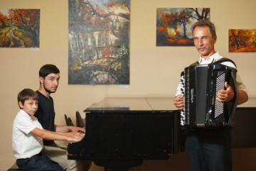 "`Array.title|replace:\