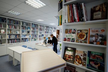 "`Array.title|replace:\