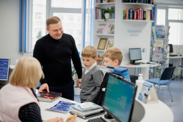 "`Array.title|replace:\