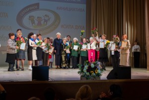 "`Array.title|replace:\